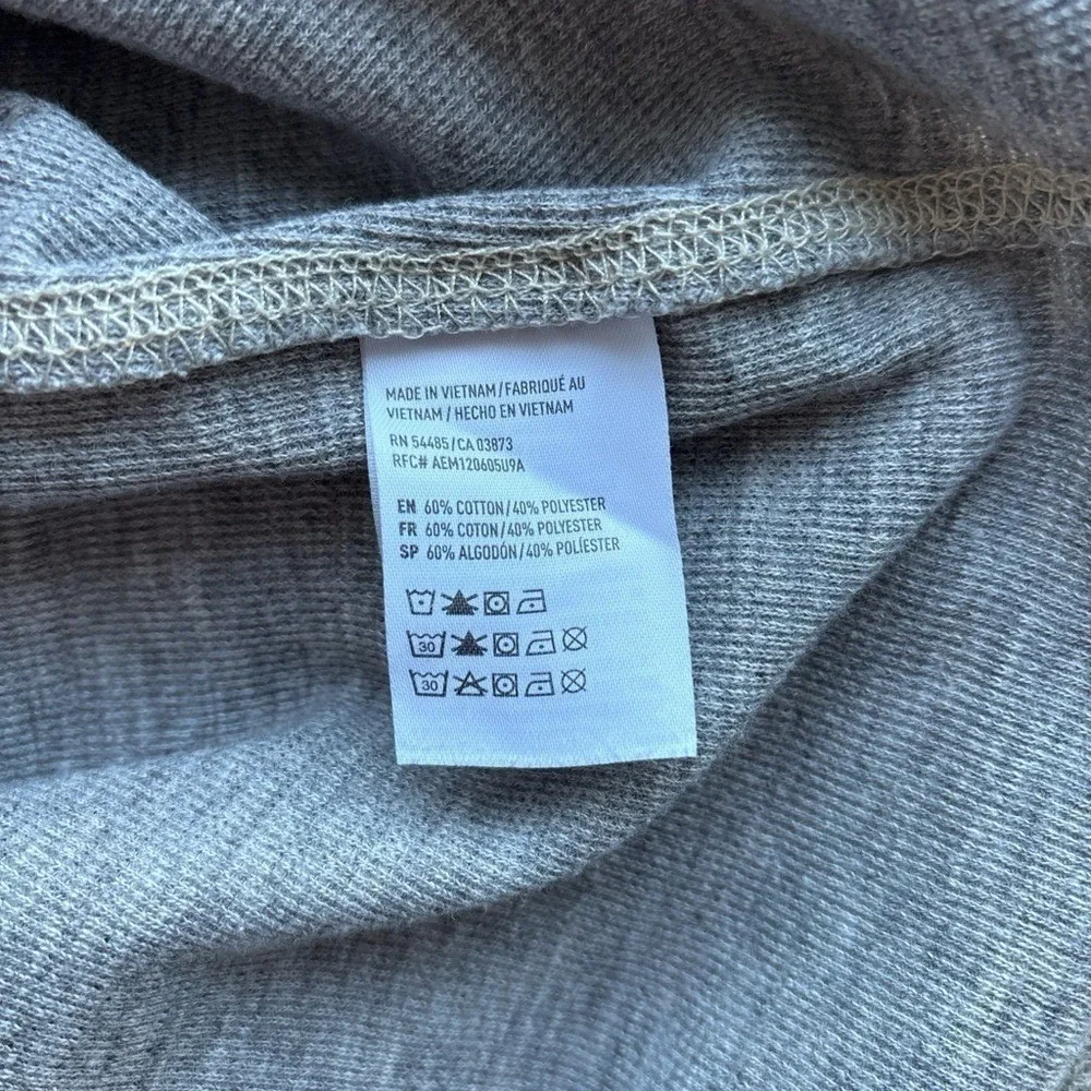 American Eagle Mens M Thermal Shirt Gray Graphic‎ Long Sleeve Waffle Knit